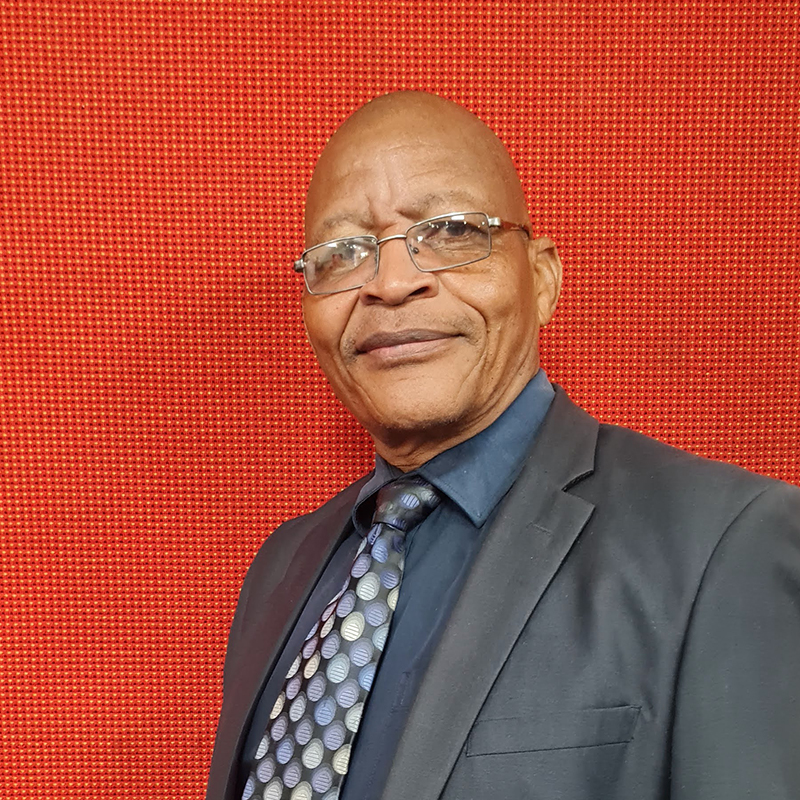 Mr Brighton Chirongoma- Grade 7